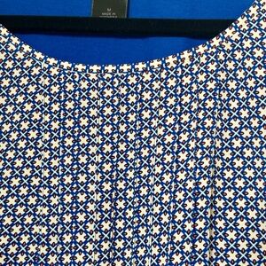 Ann Taylor Blue and White Patterned Blouse